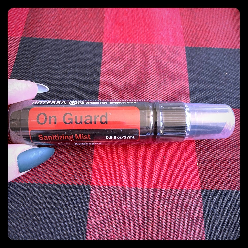 On Guard Sanitizing Mist .9 oz